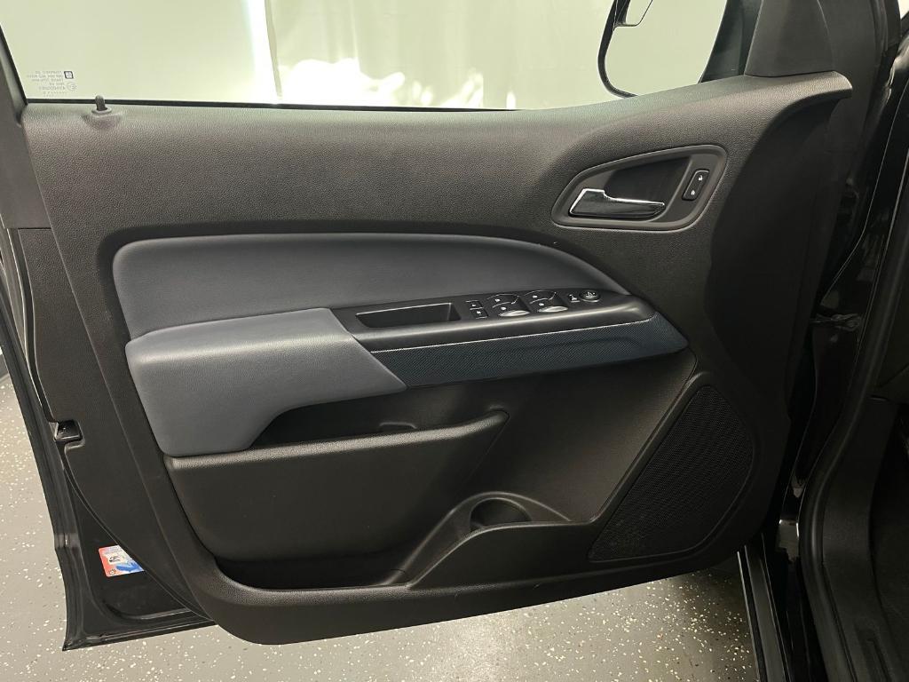 used 2015 Chevrolet Colorado car, priced at $19,000