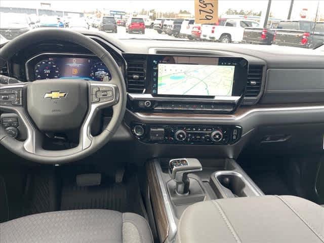 new 2025 Chevrolet Silverado 1500 car, priced at $52,024