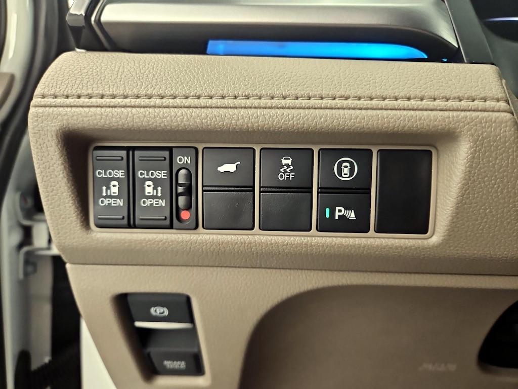 used 2022 Honda Odyssey car, priced at $41,998