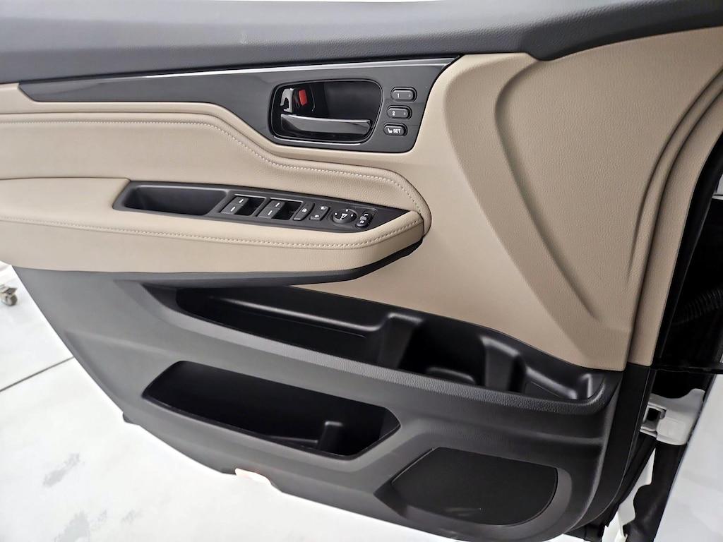 used 2022 Honda Odyssey car, priced at $41,998