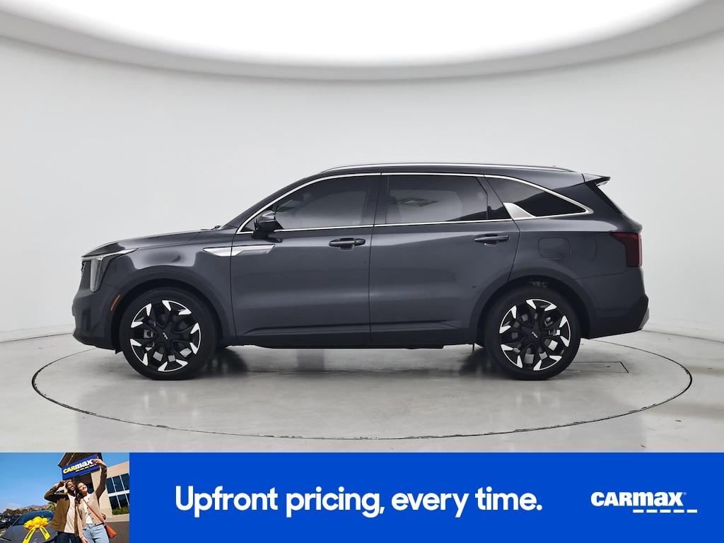 used 2025 Kia Sorento car, priced at $36,998
