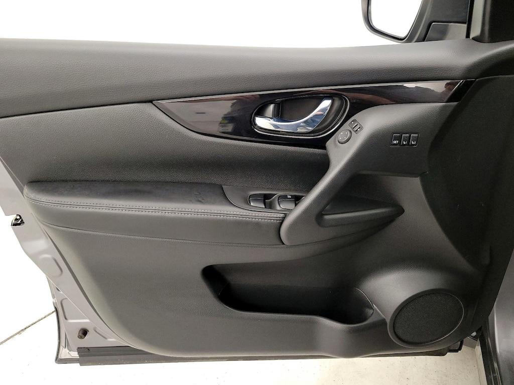 used 2022 Nissan Rogue Sport car, priced at $19,998
