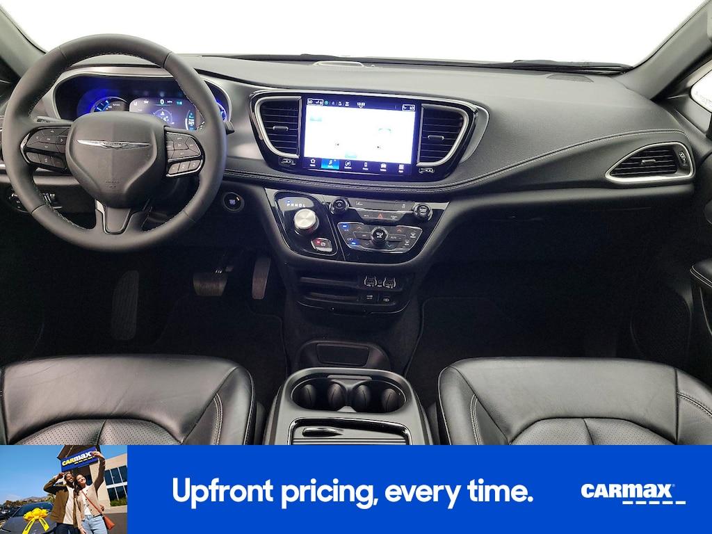 used 2022 Chrysler Pacifica Hybrid car, priced at $26,998