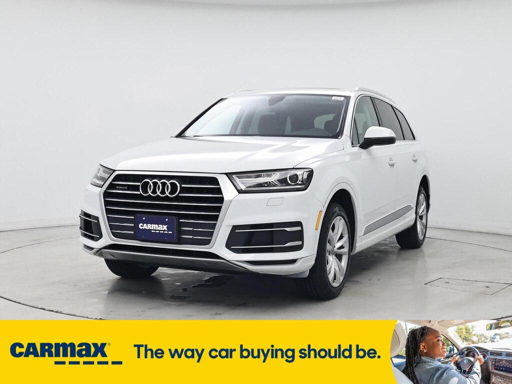 used 2019 Audi Q7 car, priced at $27,998