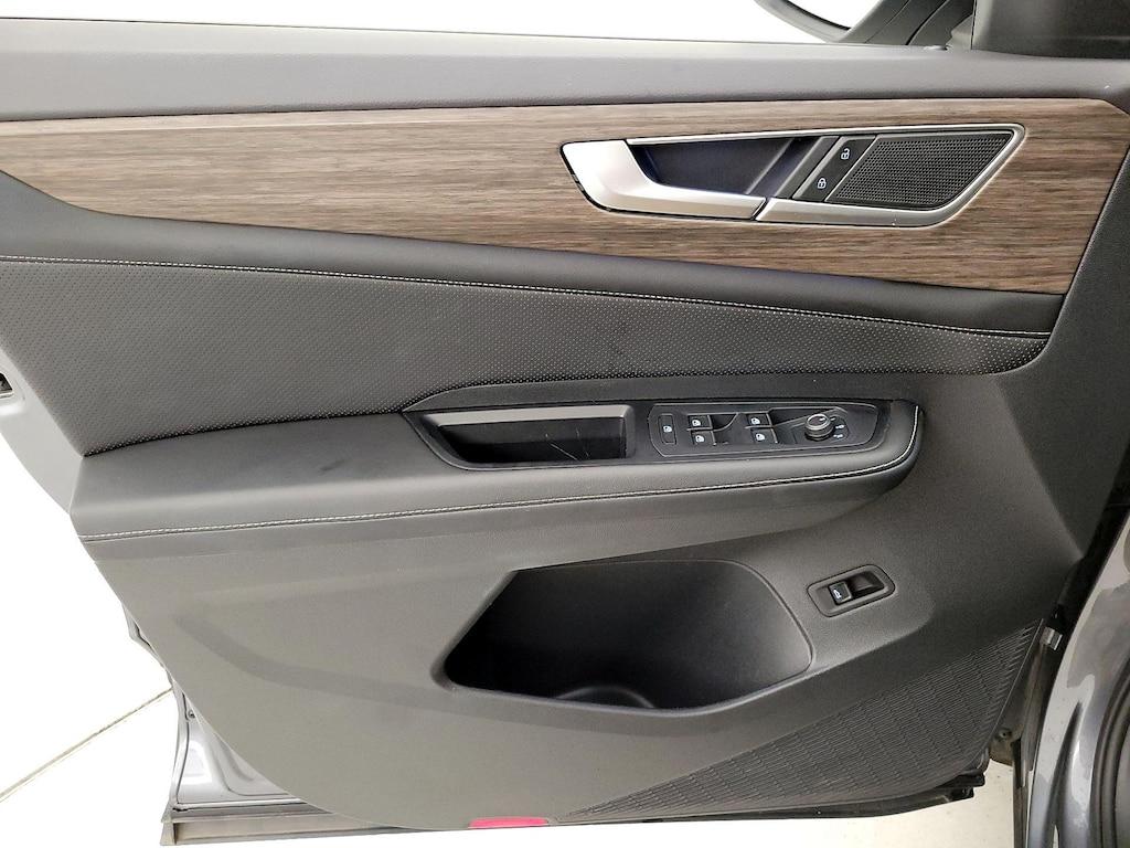 used 2024 Volkswagen Atlas car, priced at $38,998