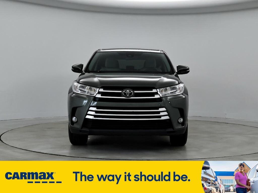 used 2017 Toyota Highlander car, priced at $24,998