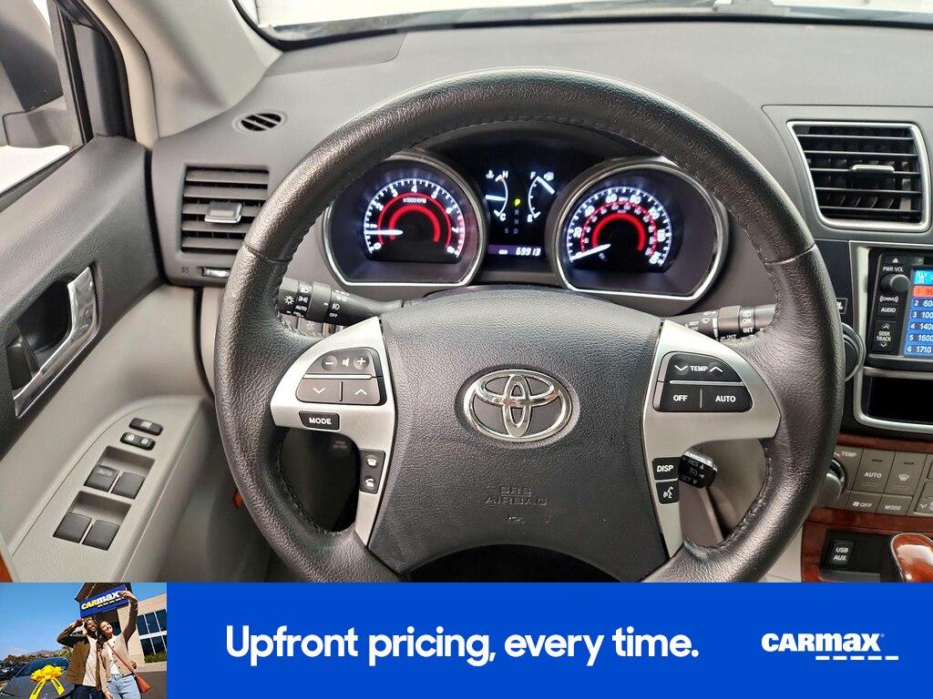 used 2013 Toyota Highlander car, priced at $22,998