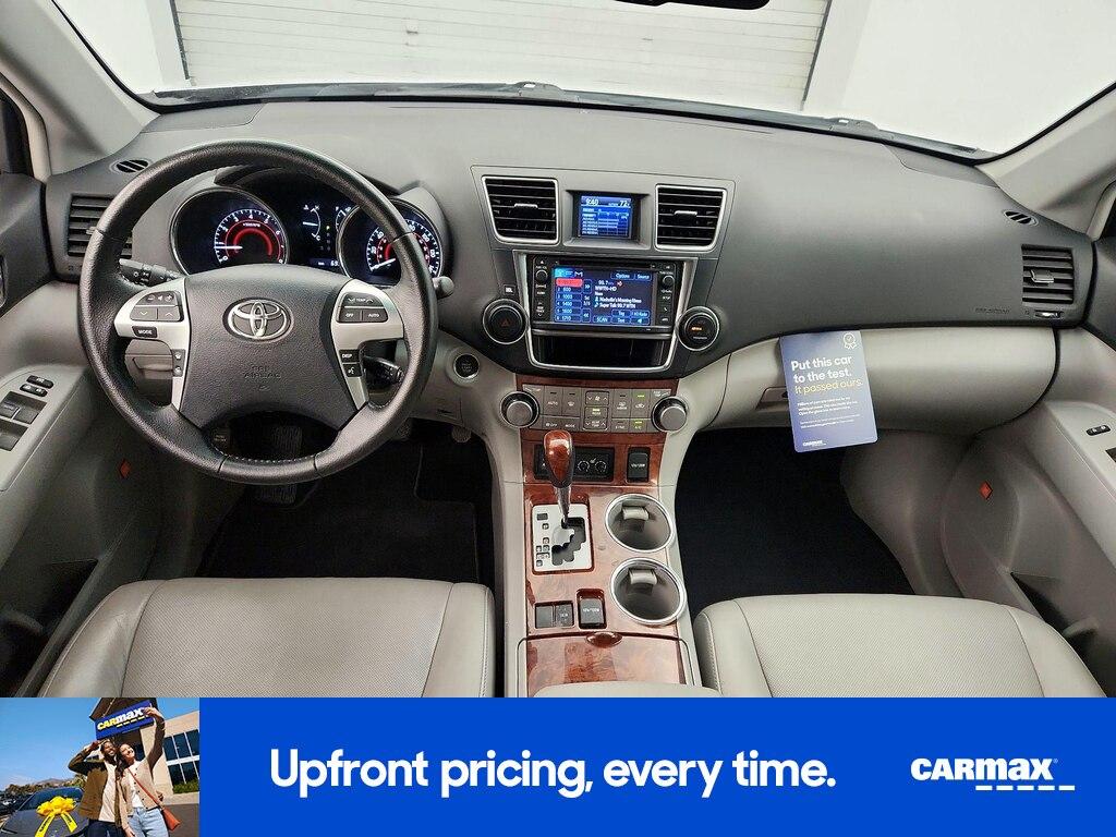 used 2013 Toyota Highlander car, priced at $22,998