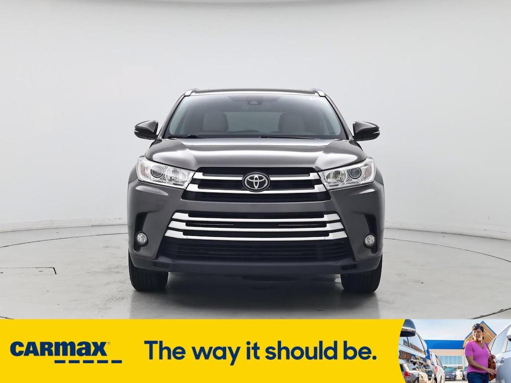 used 2017 Toyota Highlander car, priced at $22,998