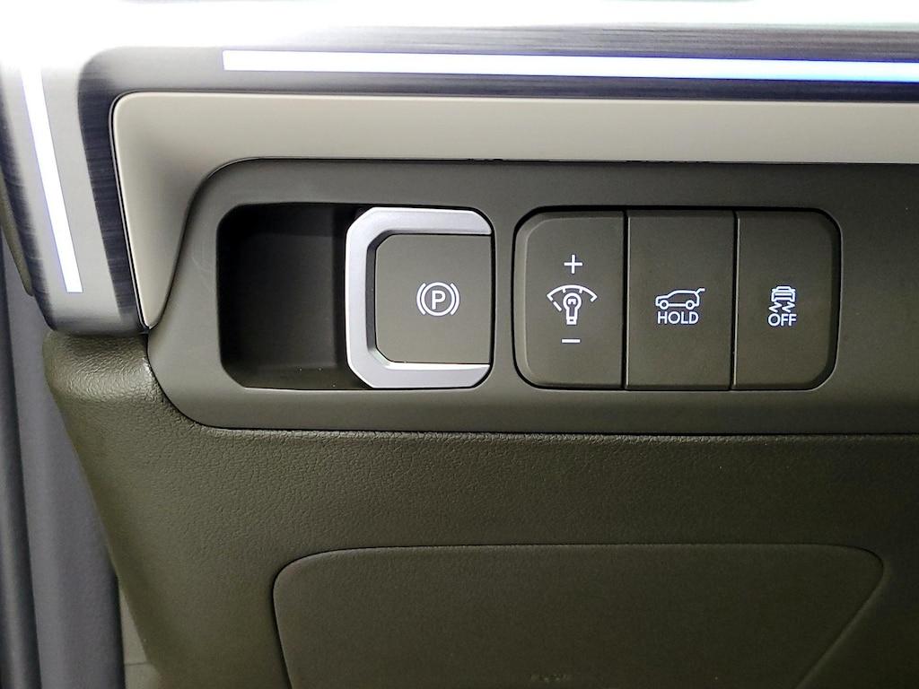 used 2025 Hyundai Santa Fe car, priced at $43,998