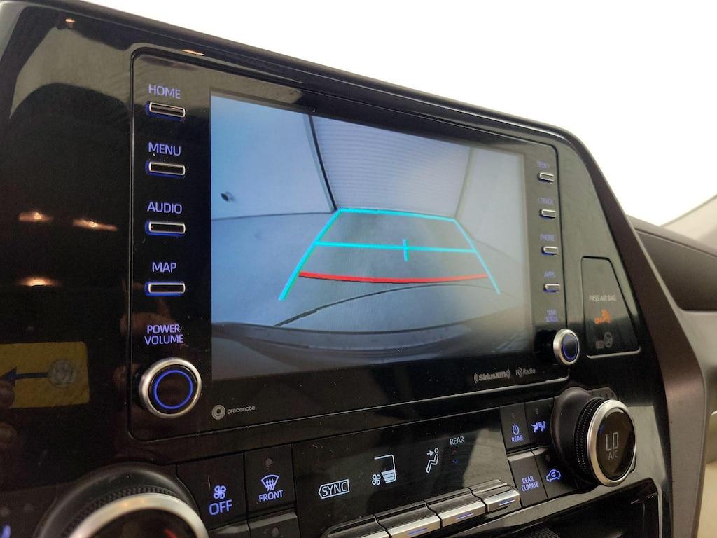 used 2022 Toyota Highlander car, priced at $41,998