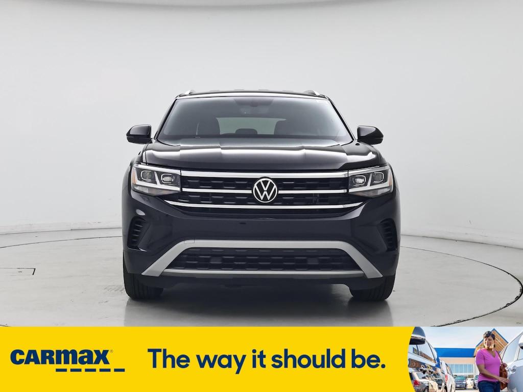 used 2023 Volkswagen Atlas Cross Sport car, priced at $29,998
