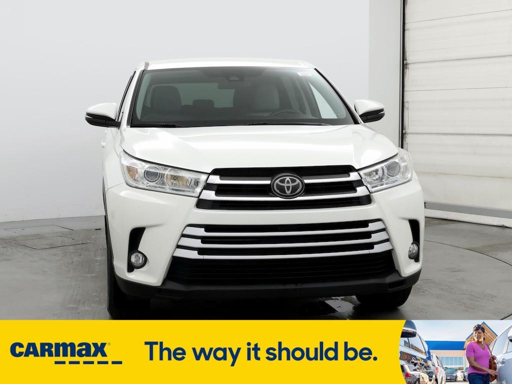 used 2017 Toyota Highlander car, priced at $21,998