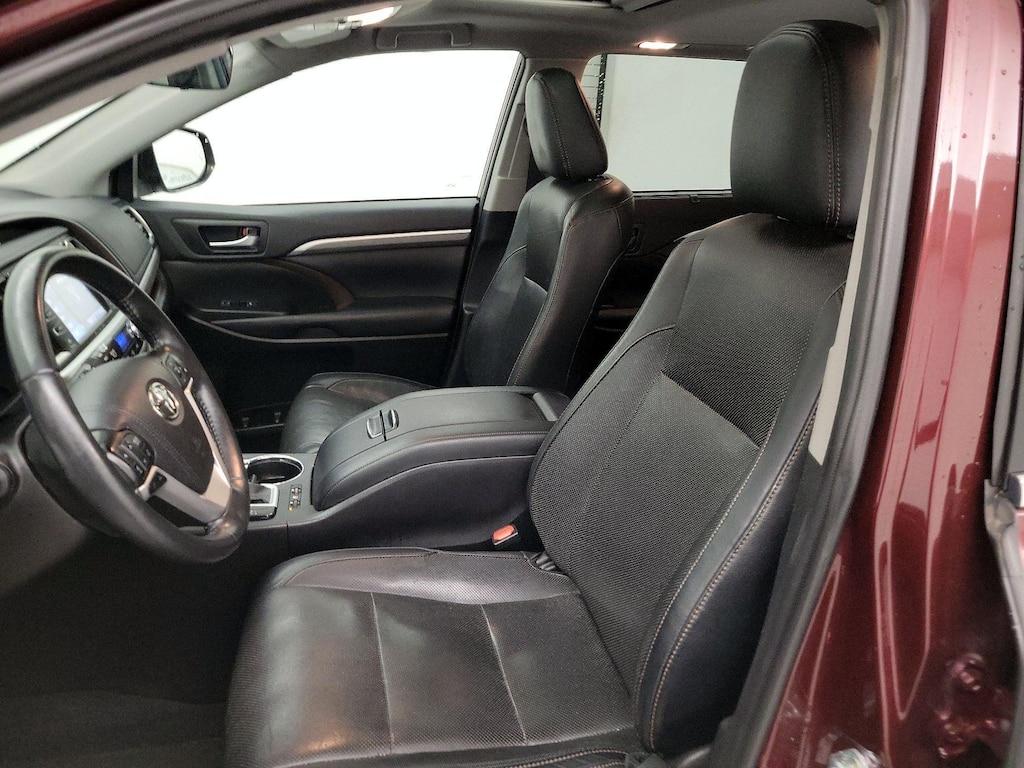 used 2019 Toyota Highlander car, priced at $23,998