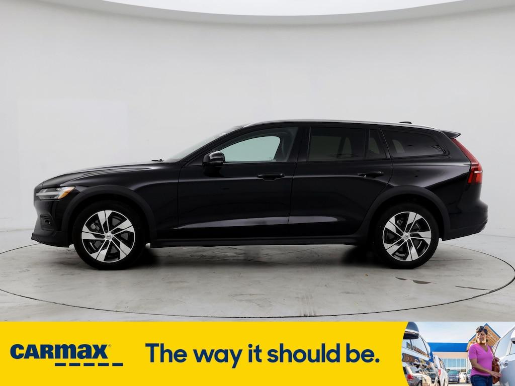 used 2023 Volvo V60 Cross Country car, priced at $39,998