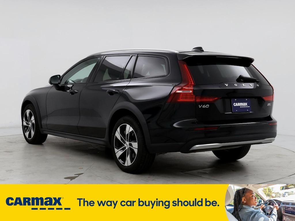 used 2023 Volvo V60 Cross Country car, priced at $39,998