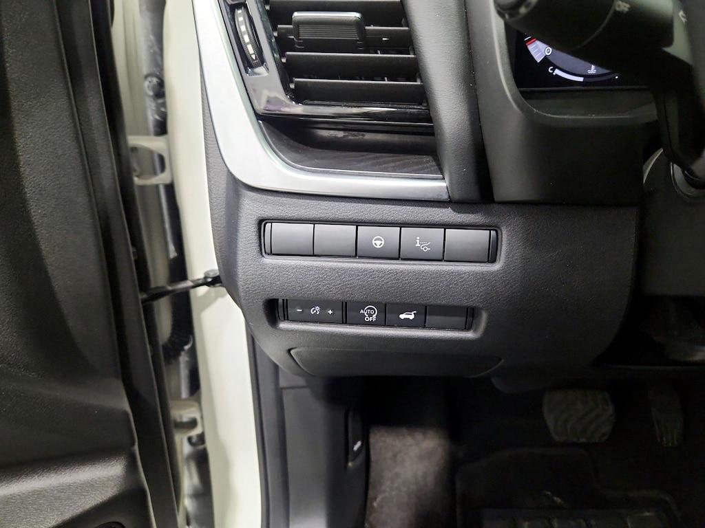 used 2023 Nissan Rogue car, priced at $31,998