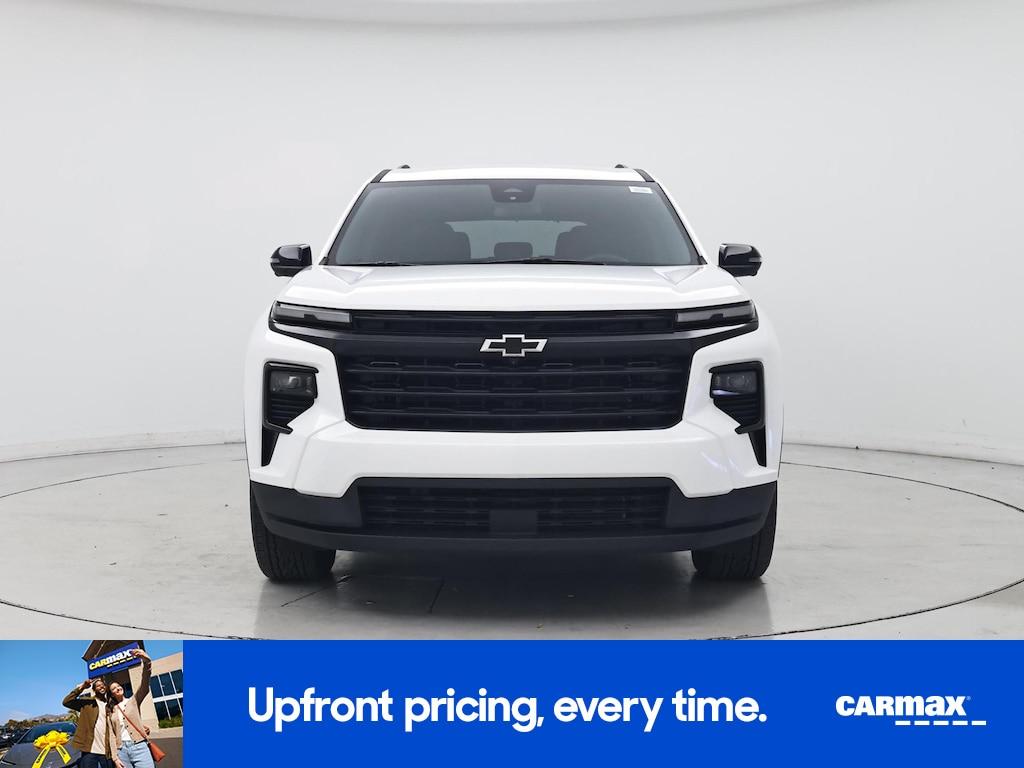 used 2024 Chevrolet Traverse car, priced at $44,998