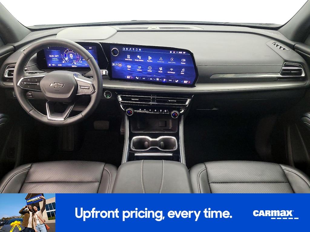 used 2024 Chevrolet Traverse car, priced at $44,998