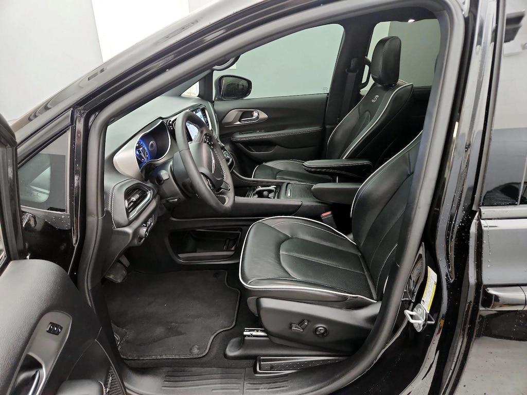 used 2022 Chrysler Pacifica car, priced at $40,998