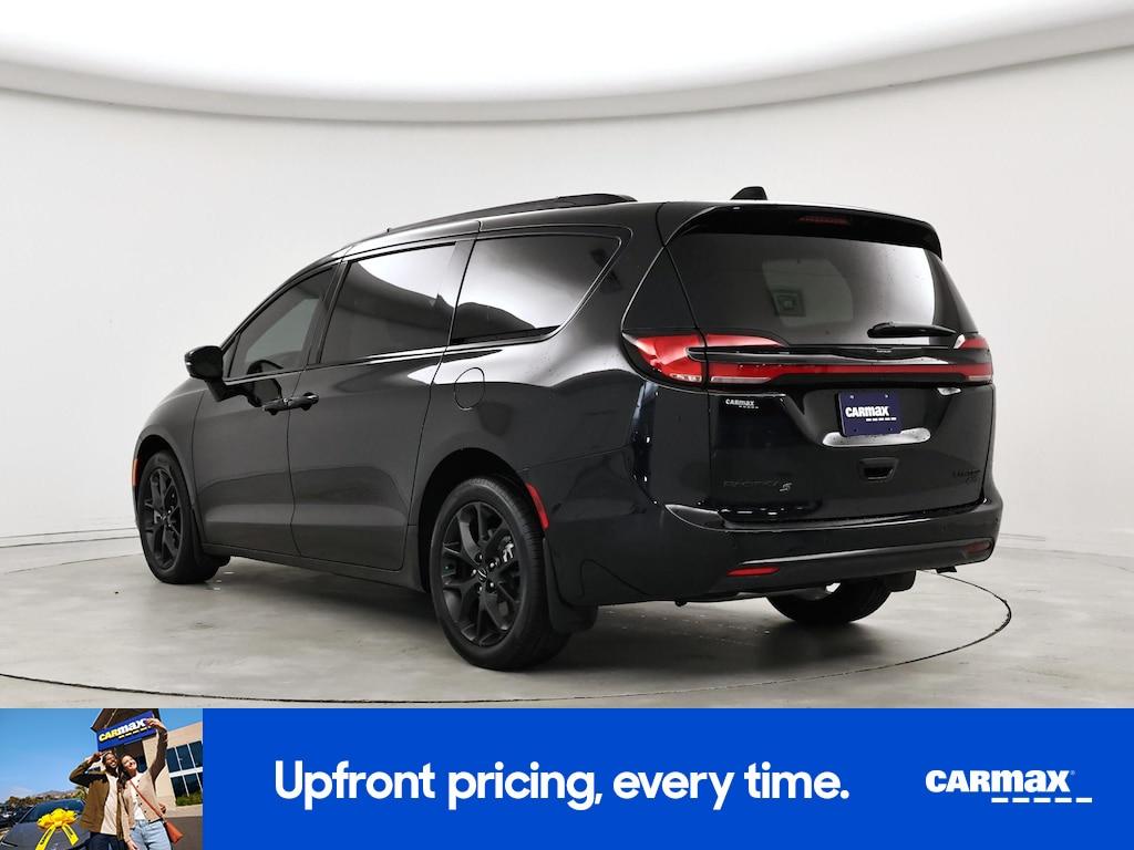 used 2022 Chrysler Pacifica car, priced at $40,998