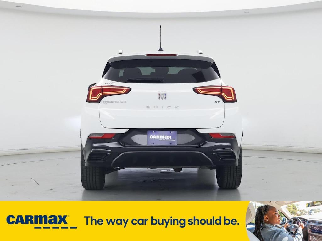 used 2024 Buick Encore GX car, priced at $25,998