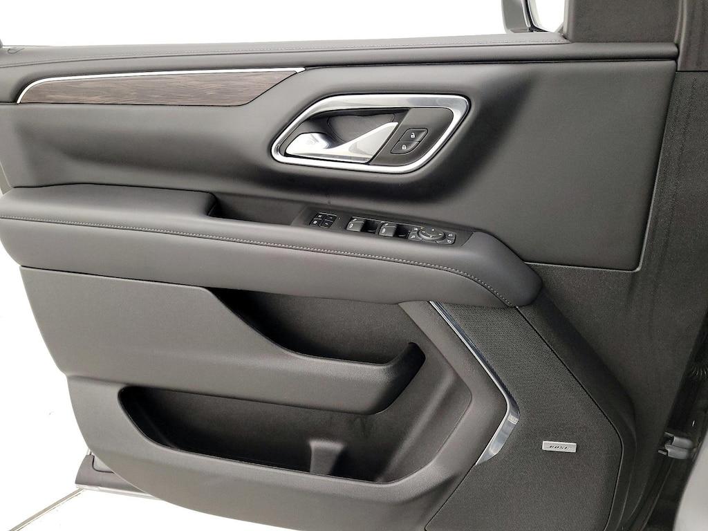 used 2023 Chevrolet Suburban car, priced at $69,998