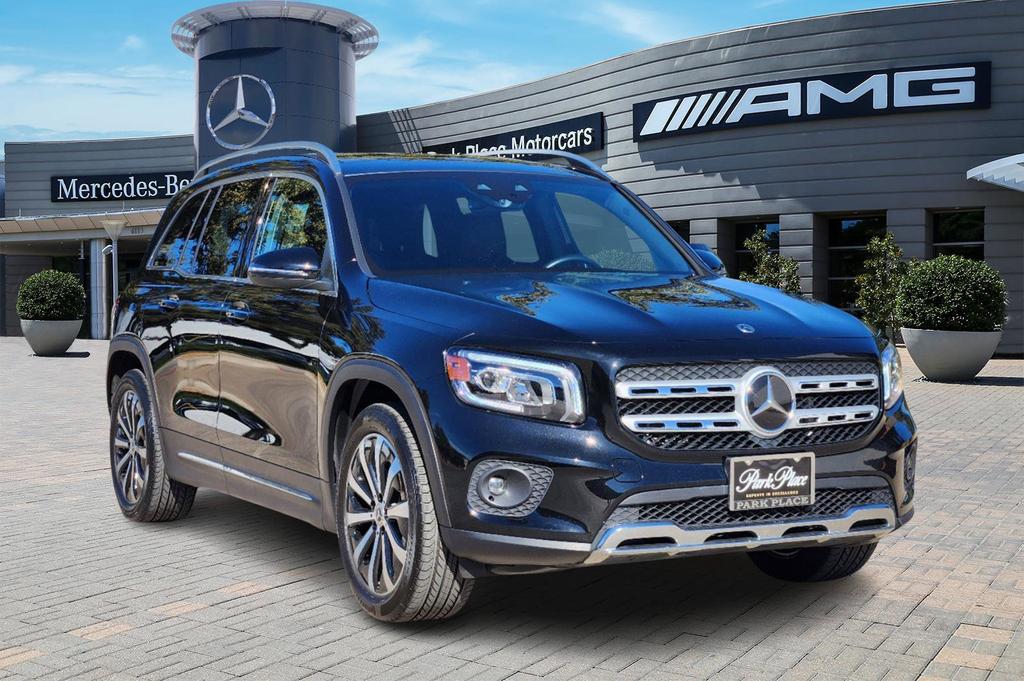 used 2021 Mercedes-Benz GLB 250 car, priced at $29,374