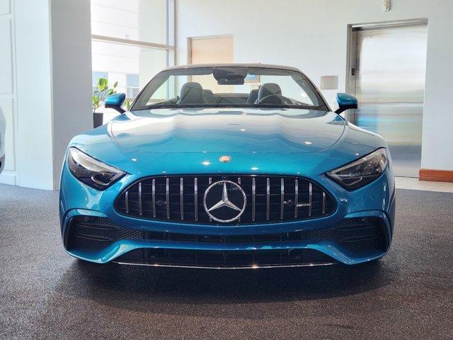 new 2024 Mercedes-Benz AMG SL 43 car, priced at $122,085