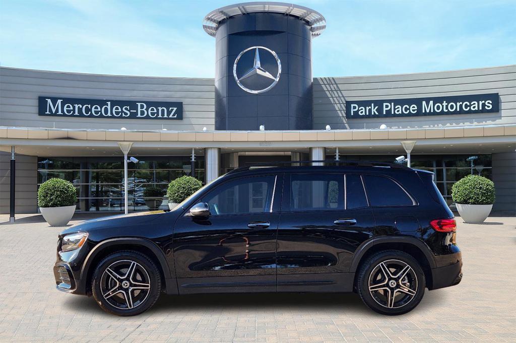 used 2024 Mercedes-Benz GLB 250 car, priced at $41,995