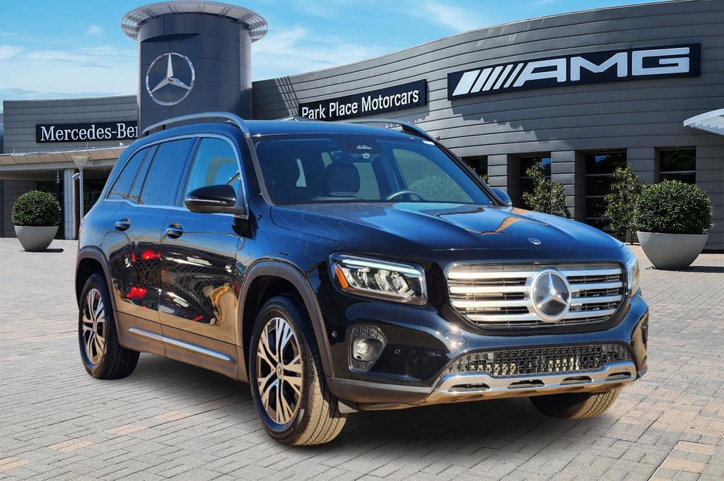 used 2024 Mercedes-Benz GLB 250 car, priced at $39,989