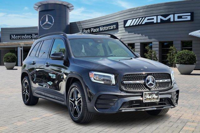 used 2021 Mercedes-Benz GLB 250 car, priced at $32,926