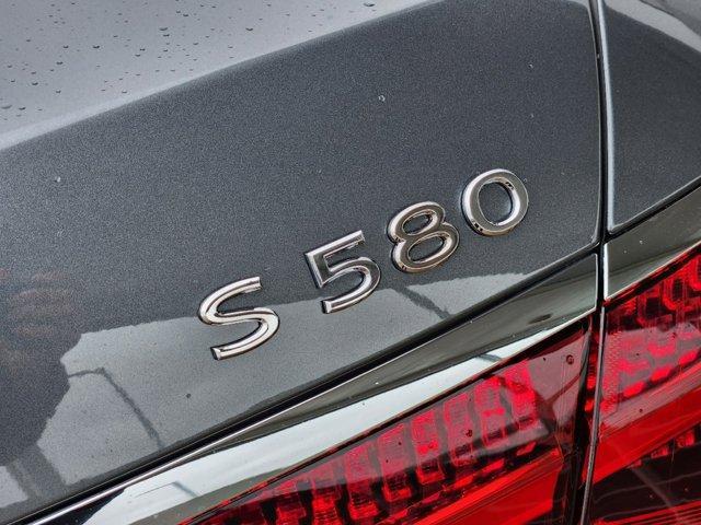new 2024 Mercedes-Benz Maybach S 580 car, priced at $232,415
