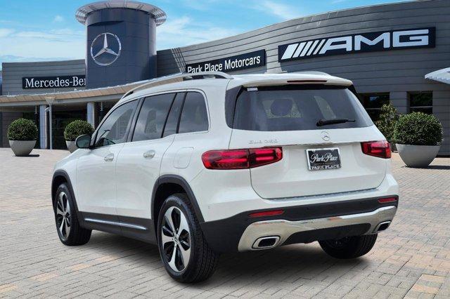 new 2024 Mercedes-Benz GLB 250 car, priced at $50,400