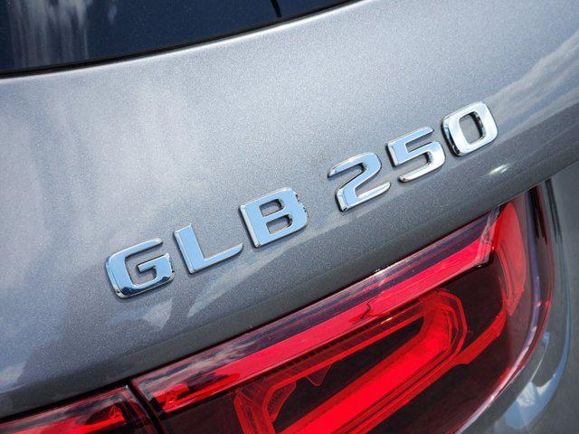 used 2021 Mercedes-Benz GLB 250 car, priced at $31,999