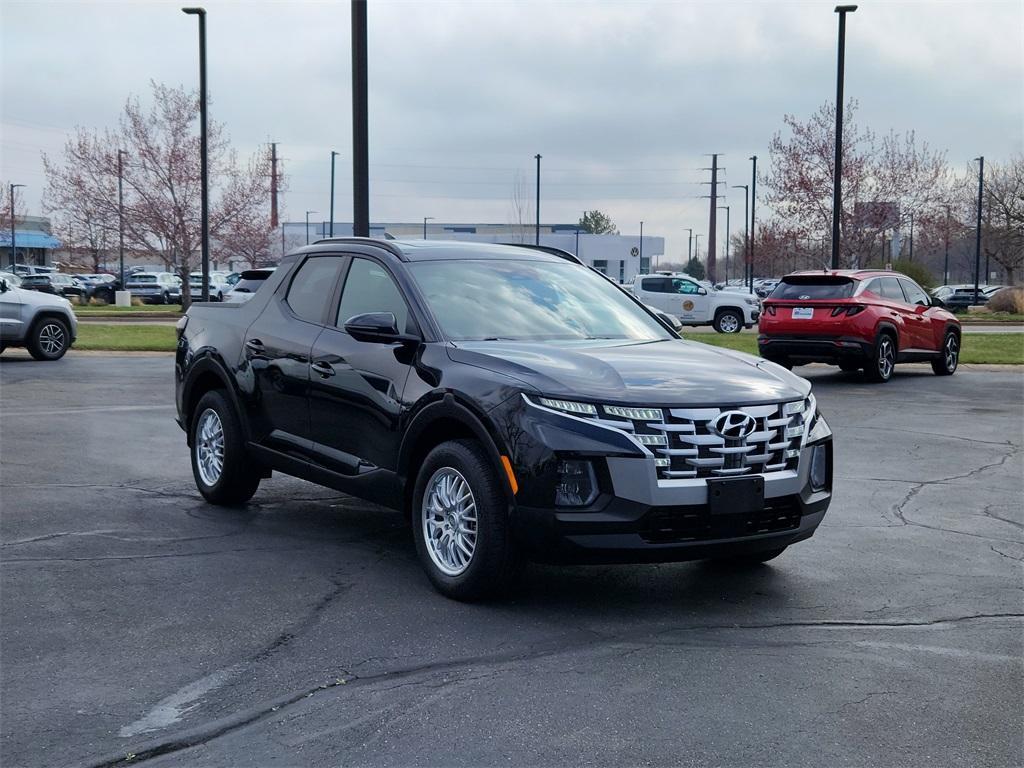 used 2023 Hyundai SANTA CRUZ car, priced at $27,317