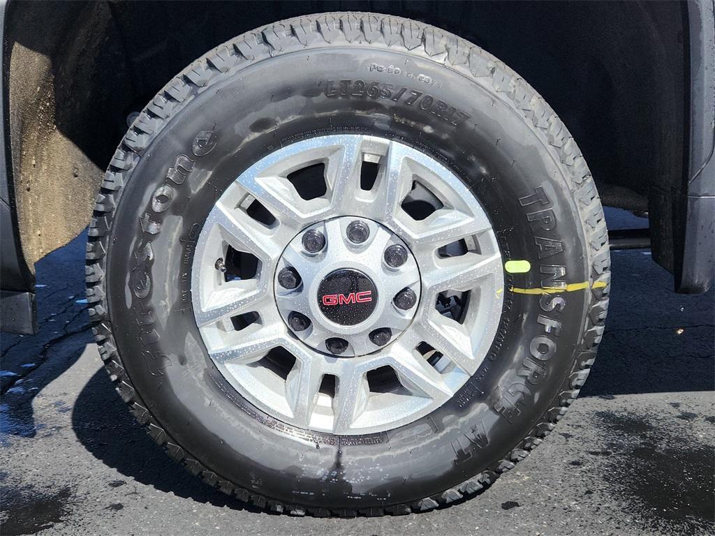 new 2025 GMC Sierra 2500 car, priced at $52,365