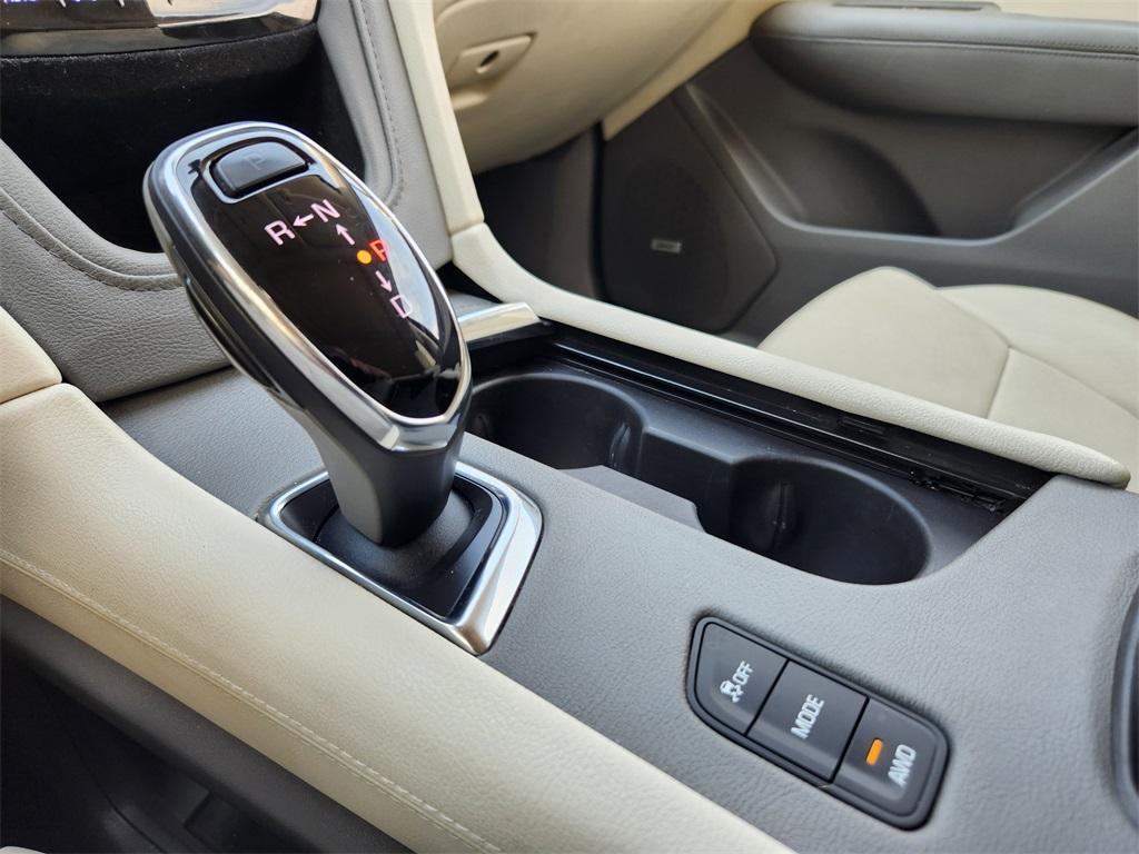 used 2019 Cadillac XT5 car, priced at $24,502