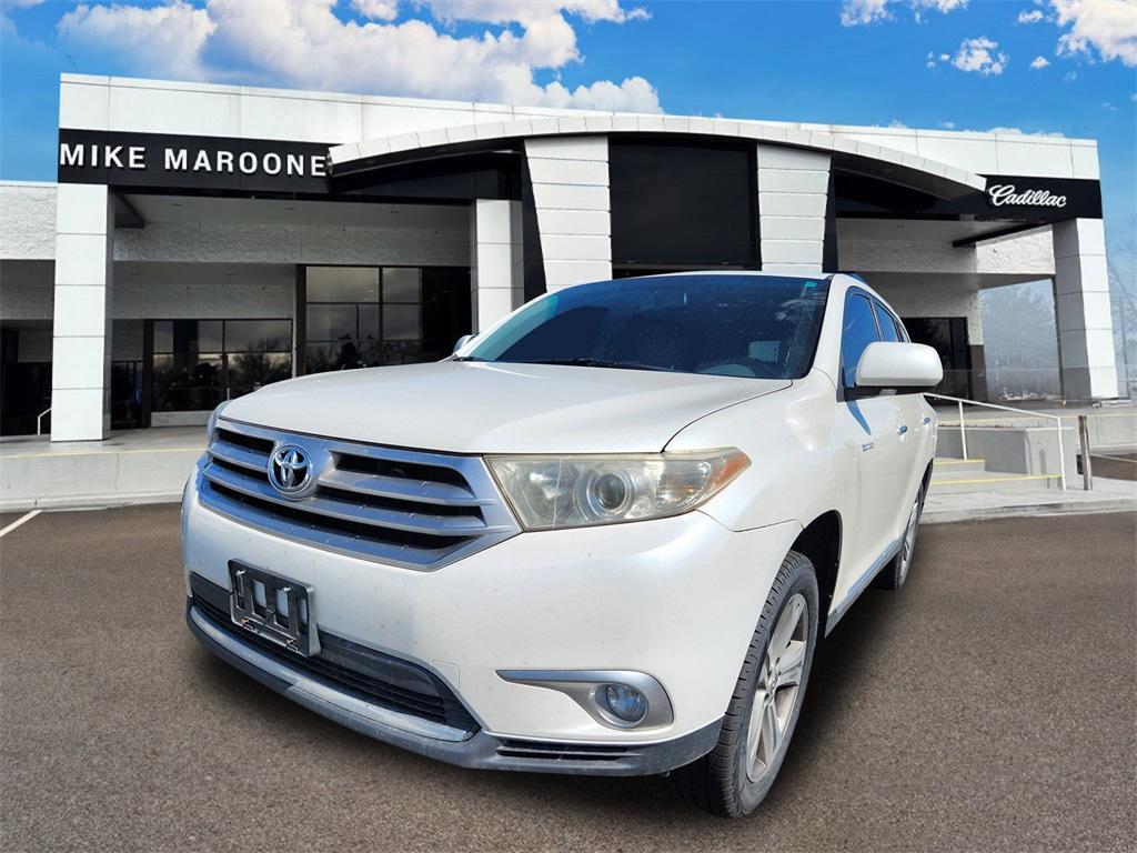 used 2013 Toyota Highlander car, priced at $16,516