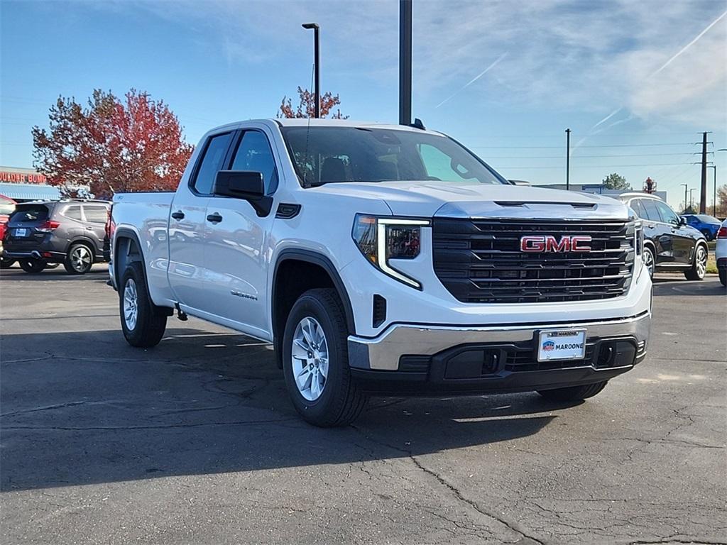 new 2025 GMC Sierra 1500 car, priced at $43,665