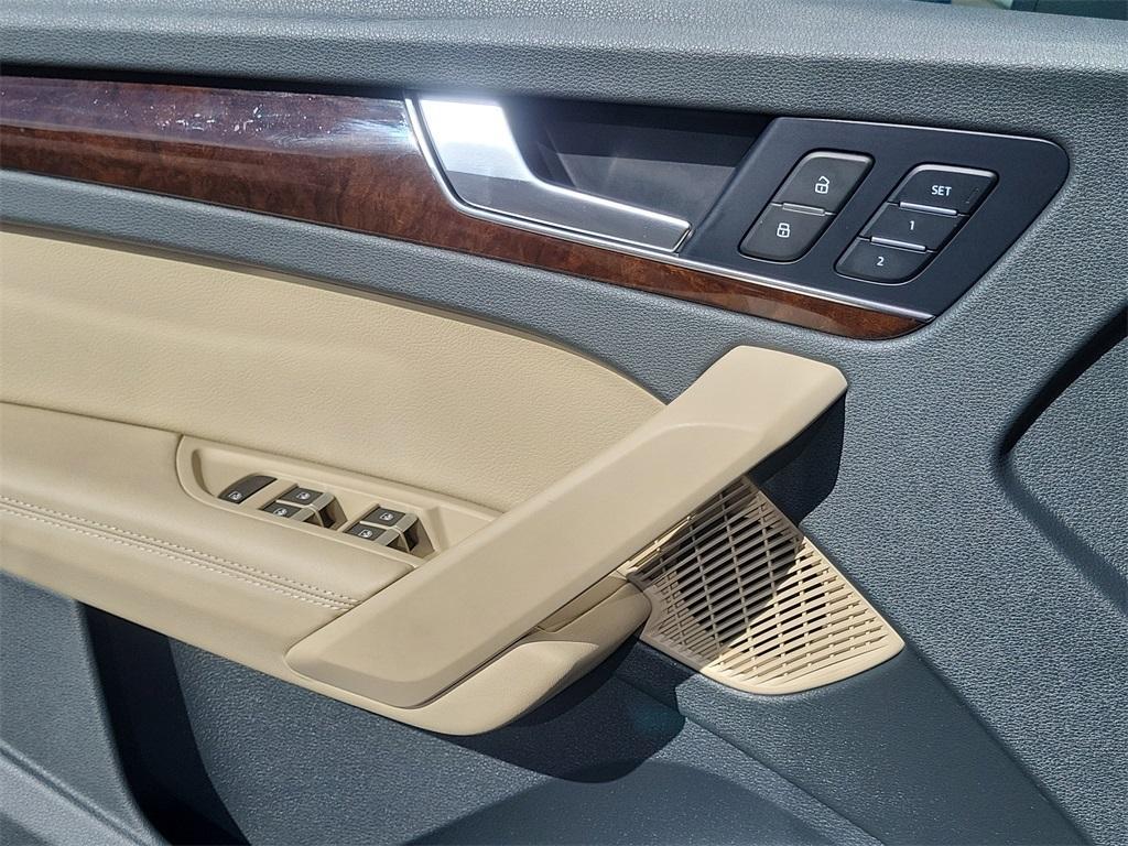 used 2018 Audi Q5 car, priced at $22,050