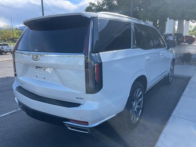 used 2022 Cadillac Escalade car, priced at $69,991