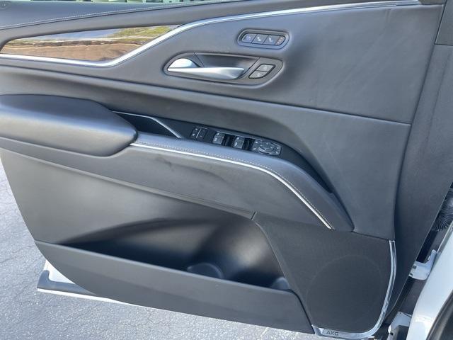 used 2022 Cadillac Escalade car, priced at $69,991