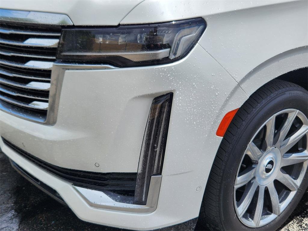 used 2022 Cadillac Escalade car, priced at $69,891