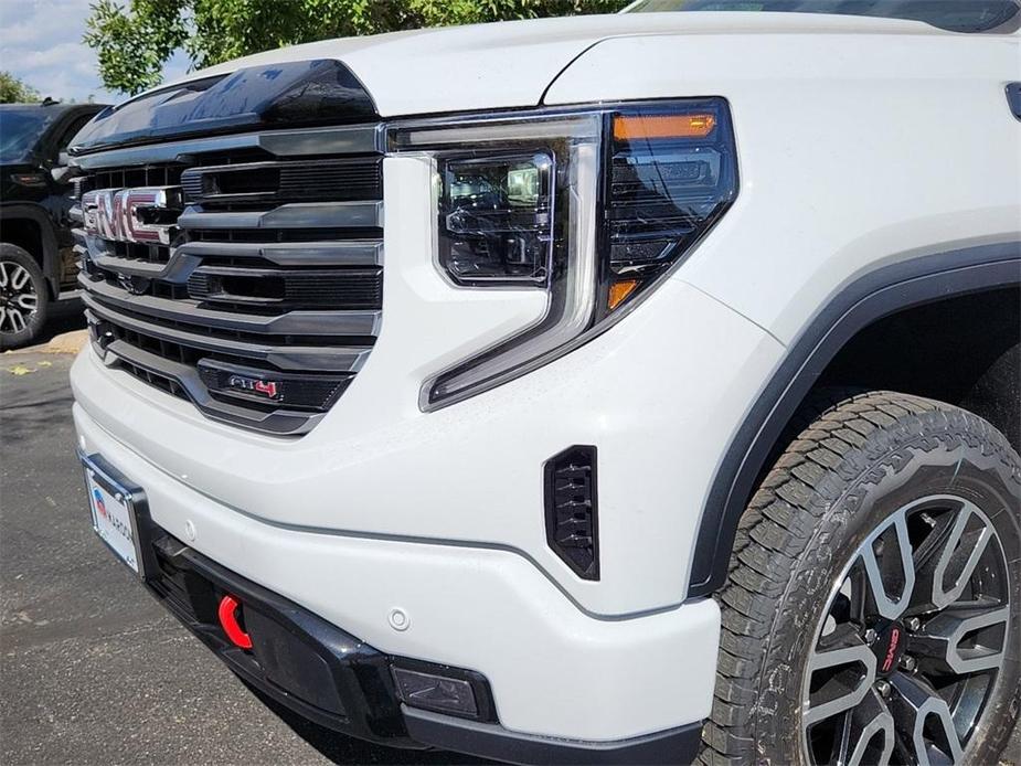 new 2025 GMC Sierra 1500 car, priced at $73,305