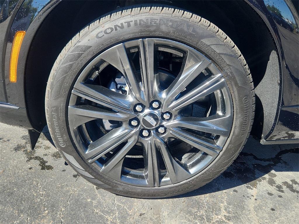 new 2025 Cadillac OPTIQ car, priced at $60,865