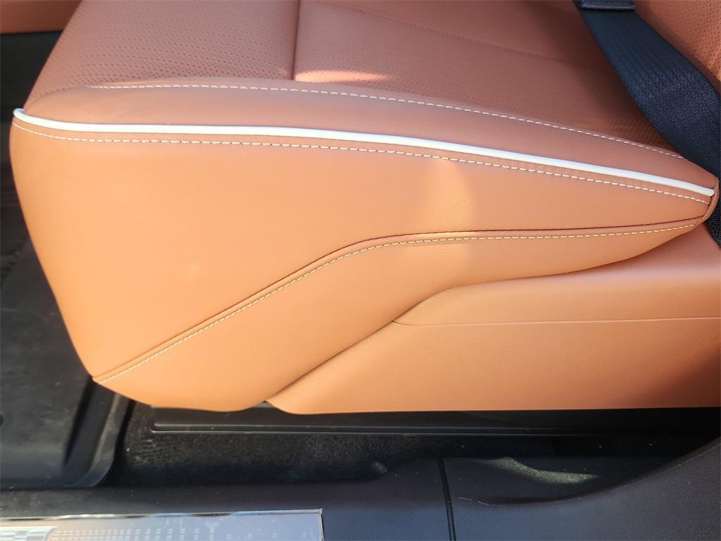 new 2025 Cadillac OPTIQ car, priced at $60,865