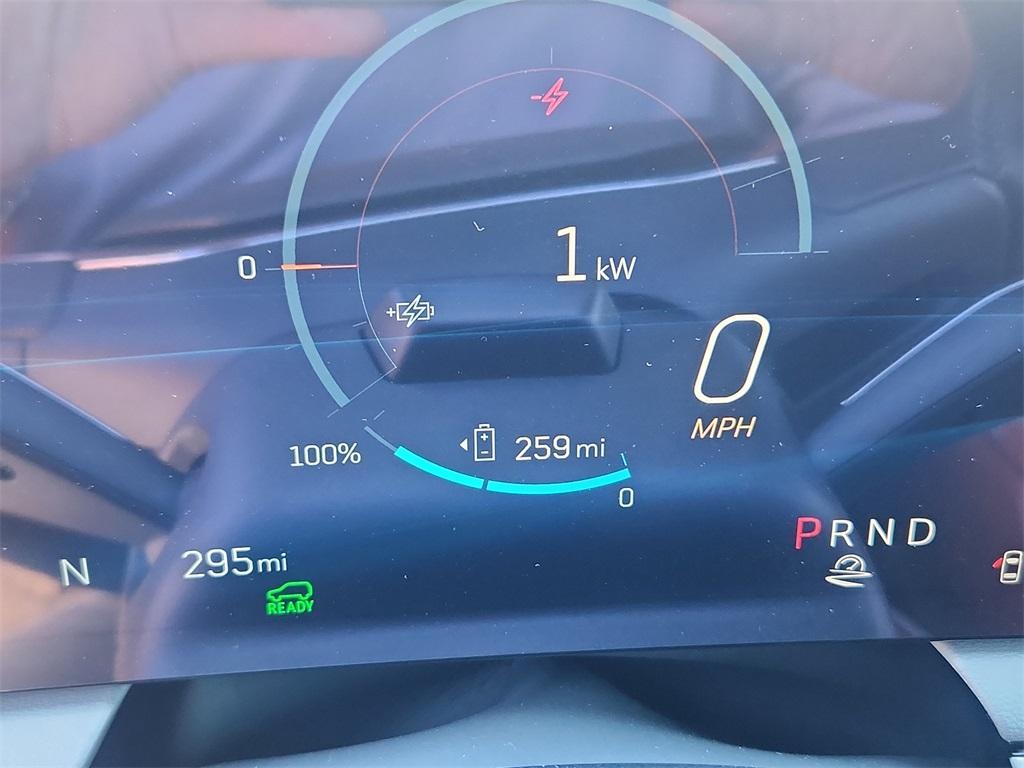 new 2025 Cadillac OPTIQ car, priced at $60,865