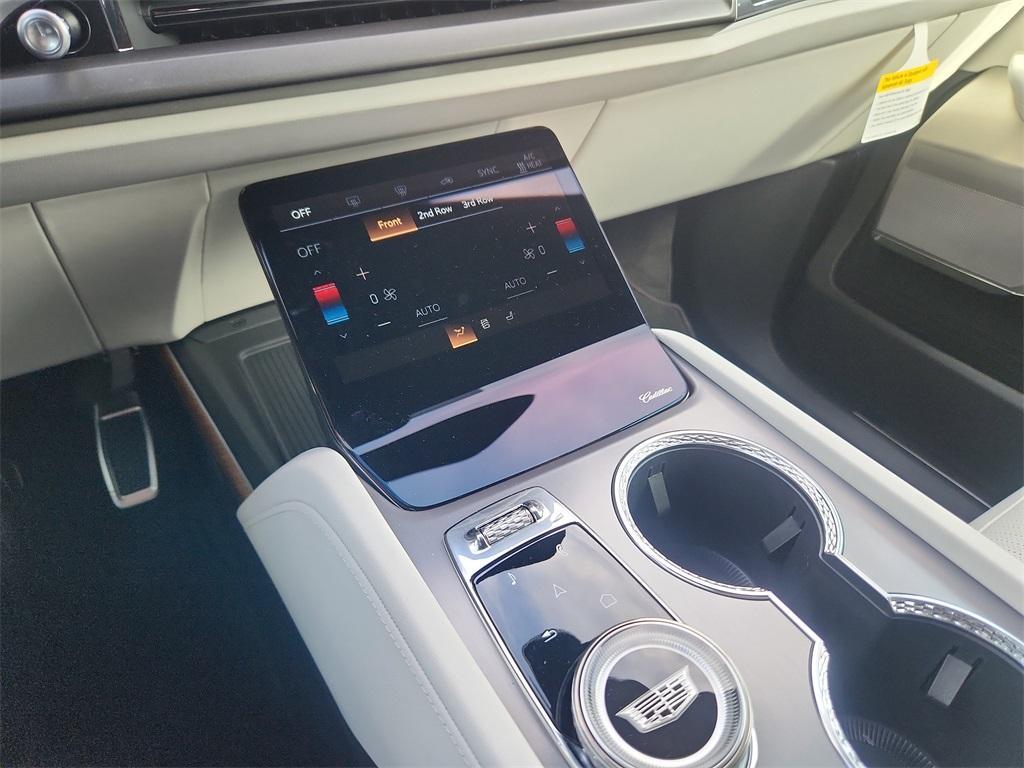 new 2026 Cadillac VISTIQ car