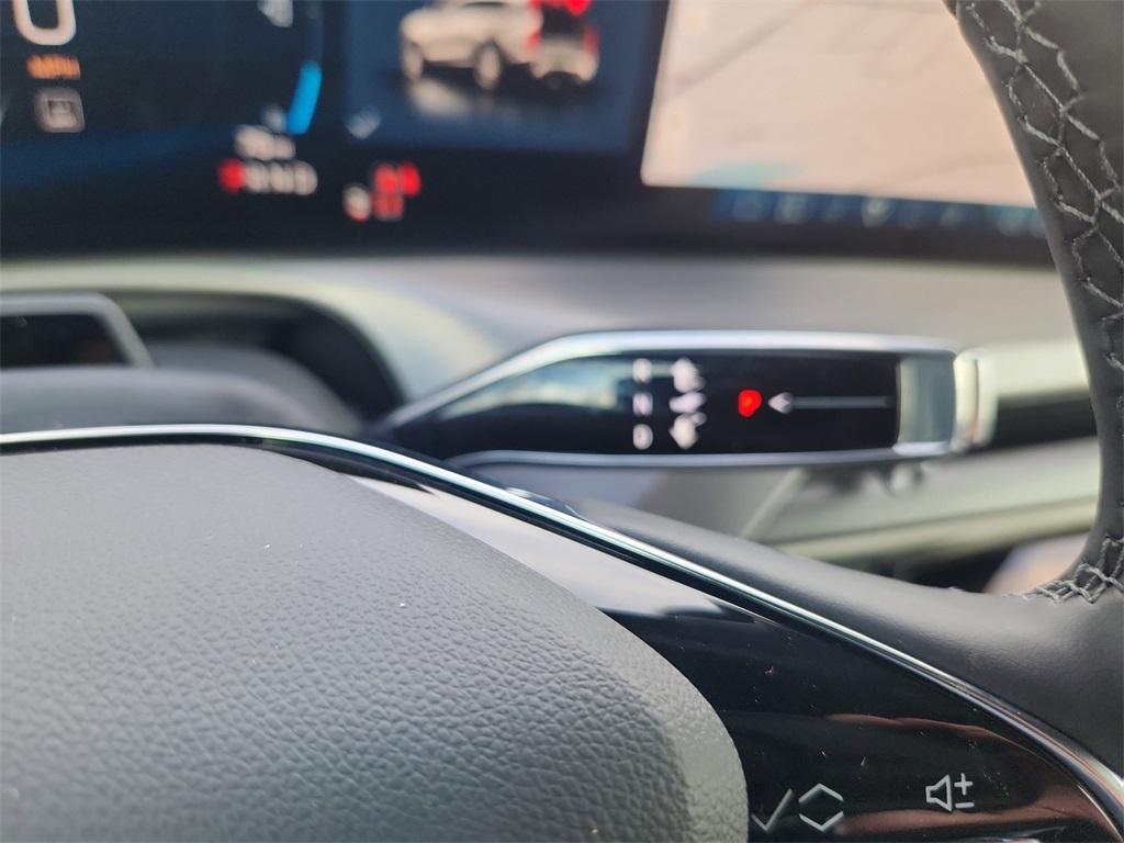 new 2026 Cadillac VISTIQ car